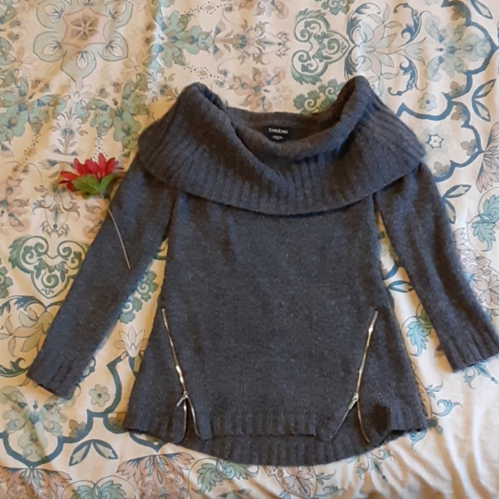 bebe Knit Off Shoulder Cowl Zip Sweater S XS
